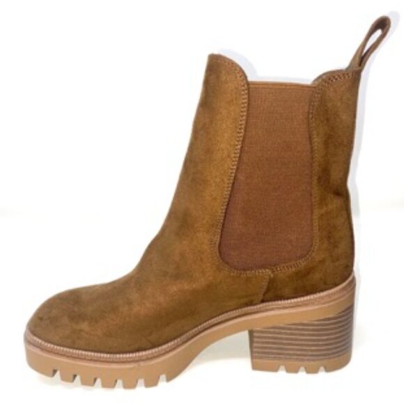 Bamboo Affirm-01 Faux Suede Chelsea Women's Boot Brown Size 6 - Picture 2 of 8